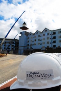 DreamMore_Resort_Topping_Out