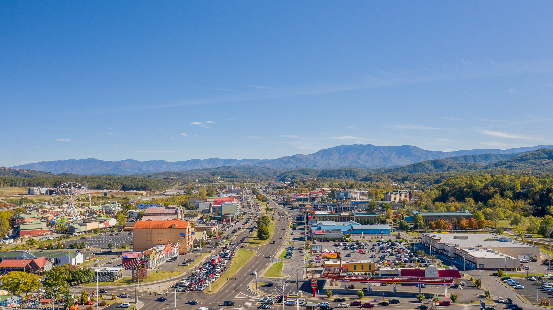 Photo Gallery Pigeon Forge Department Of Tourism Media Room   Parkway Aerial 1 